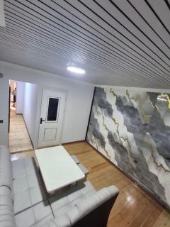 BridgeStayHostel - 2