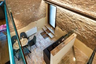 GuestHost - Suite on the RIVER Apartment - 5