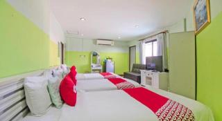 OYO 75314 Mountain Beach - 2