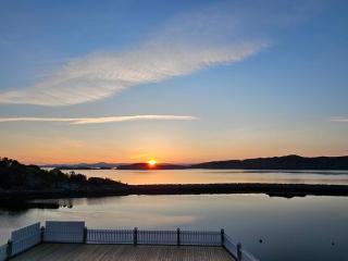 Sea view apartment - 0