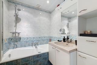 Spacious 2-room apartment near Nation - 6