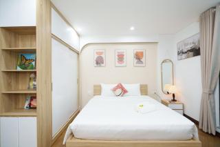 Fusion WestLake - Balcony & Natural Light - Modern Apartments - 1