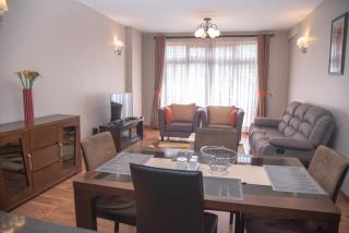 Fenesi School Lane Aparments by Nest & Nomad - 9