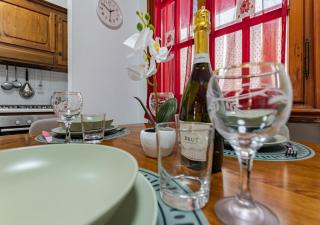 Hostly G&G Home - 2