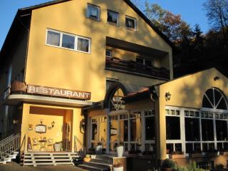 Hotel Goldbächel - Wachenheim an der Weinstraße - 9