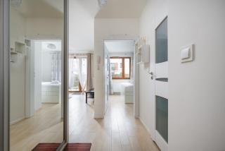 Warszawa Grochów Apartment with Garden by BookingHost - 5