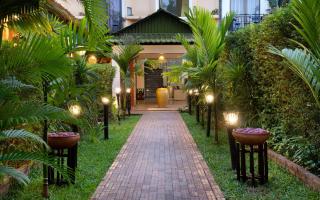 Central Boutique - 4