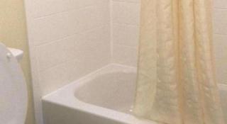 Village Motor Inn - 1