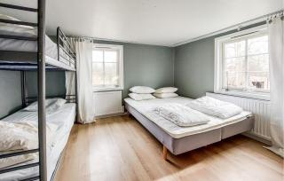 1 Bedroom Beautiful Home In Svinaberga - 2
