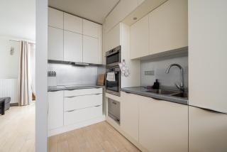 Warszawa Grochów Apartment with Garden by BookingHost - 2