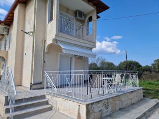 Villa Elina by Golden Residence - 4