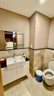 Feel at Home 2 bedroom Private flat - 3