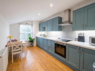 Luxury Boutique 'Duke' Suite In very best location - 9