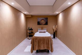 Renion Almaty Hotel - 2