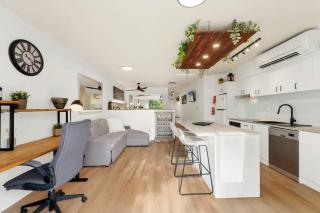 Resort Hideaway - Pool Gym BBQ Tennis Court - 8