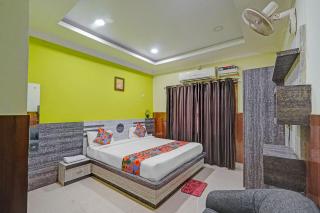 FabHotel Aditya Guest House 3 - 4