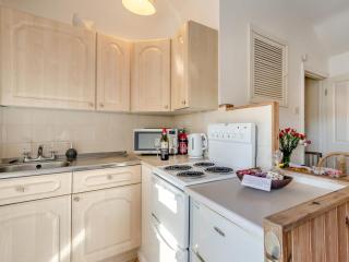 2 Bed in Tenby oc-fb299 - 3