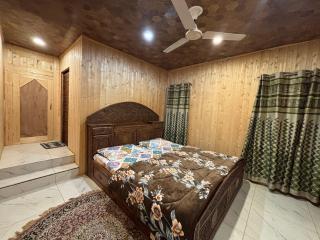 Favela Headrooms - 5