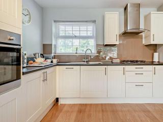 2 Bed in Pembroke Dock oc-60704 - 1