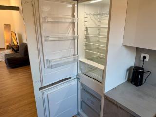 Modern Attic Apt in Old Town | TV | Washer & Dryer - 6