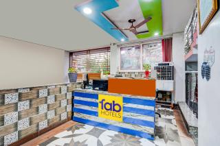 FabHotel RK Grand - 8