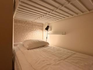 Crafoord Place Hostel - 8