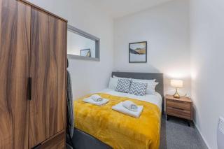 Budget 1 Bedroom Apartment in Dudley - 3