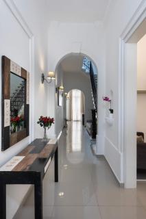 Four Bedroom Typical Maltese Townhouse - One Minute Away From The Seafront - 2