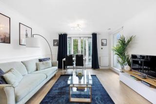 3 Bedroom Apartment Close to City of London and Canary Wharf - 0