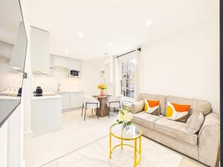 NEW Artisan Flat by Signature Stays - Modern - Spacious - 7