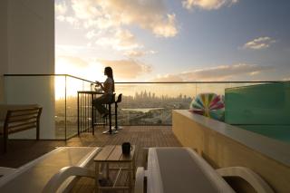 Luxury 2BR in JVC with Private Pool and City View - 5