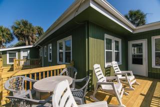 Foster's Ocean View - 7