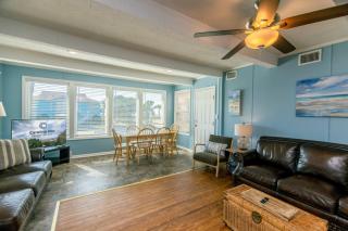 Foster's Ocean View - 5