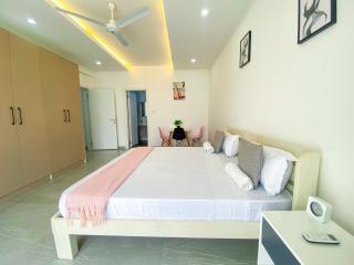 Sakura Aqua Gardens - 1