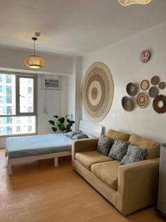 Affordable Condo in sm San Lazaro Manila - 6