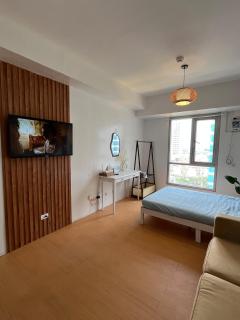 Affordable Condo in sm San Lazaro Manila - 1
