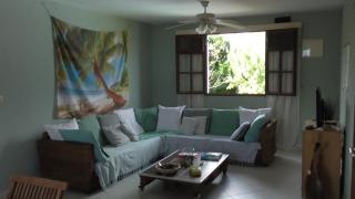 Appartement spacieux étage maison avec jardin à Ste Anne - 2