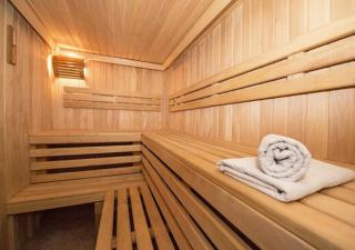 Kates Hotel & Residence - 3