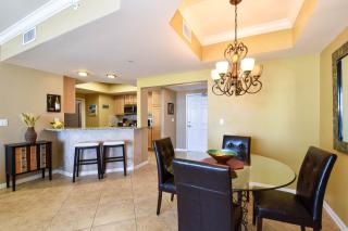 Silver Beach Towers E305 - 2