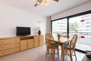 UHC Niza Apartments - 1