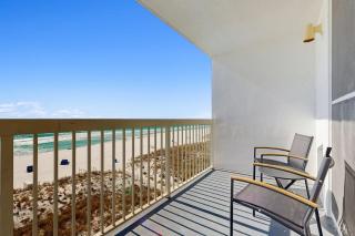 Pelican Beach Resort 509 - 9