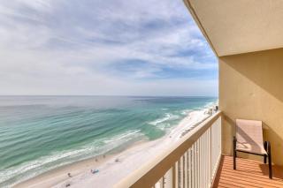 Pelican Beach Resort 1802 - 9