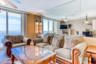 Pelican Beach Resort 2007 - 8