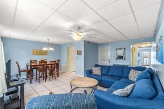 The Treehouse On the Bay - 6