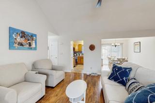 Breezewood - Phoebe’s House - 109 Strawberry Way - 9