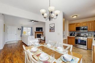 Breezewood - Phoebe’s House - 109 Strawberry Way - 4