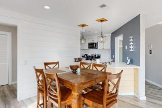 The Inn at St. Thomas Square #1304B - 3