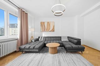 Central Brightside Suites - Up to 6 guests - 6