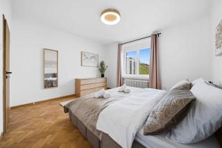 Central Brightside Suites - Up to 6 guests - 4