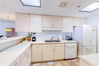 Navarre Towers 602 - 3